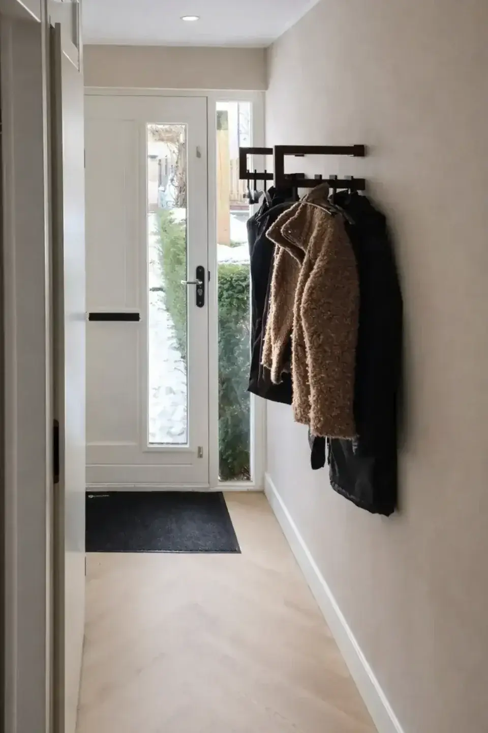 Garderobe für einen schmalen Flur